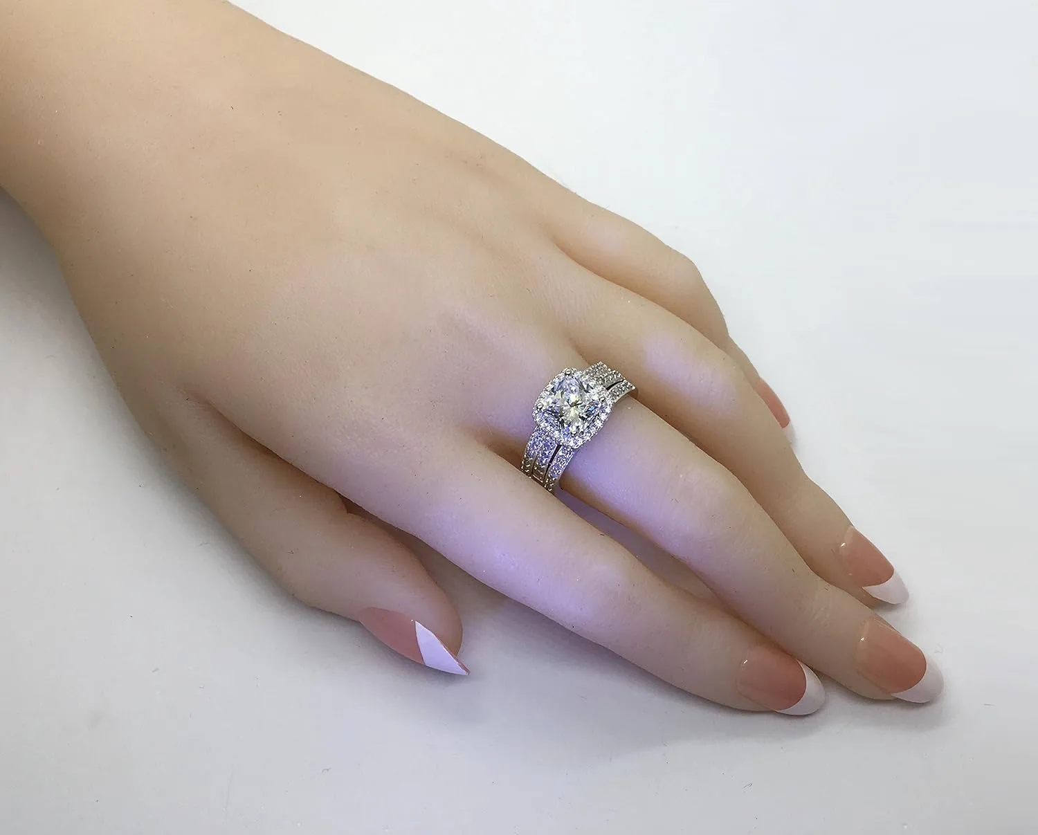 101 Facets 2 Carat Princess Cushion Cut NSCD Simulated Diamond Ring 925 Silver Platinum Plated Halo