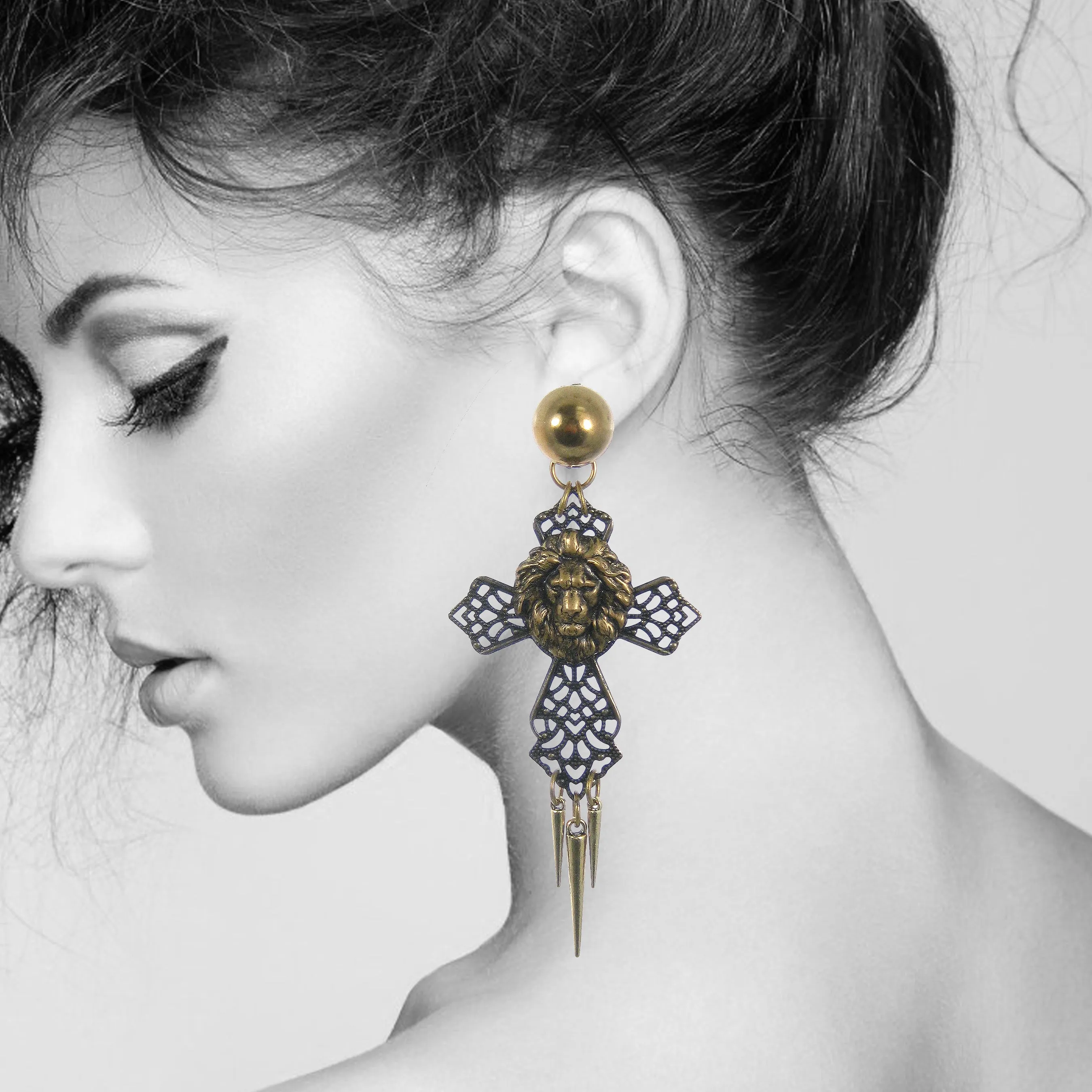 #1094e Old Gold Tone Filigree Cross Drop Earrings With Lion Head & Spikes
