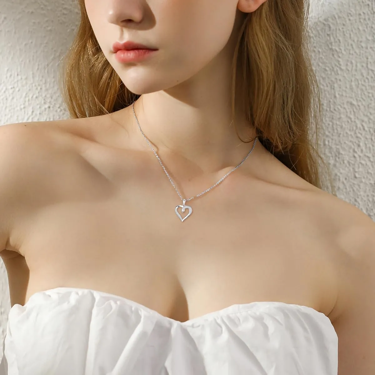 14K Gold Heart Pendant Necklace for Women, 14KT Gold Heart Moissanite Love Necklace Jewelry Mothers Day Gifts for Mom Her Wife Birthday Anniversary Jewelry, 16 2 Inch