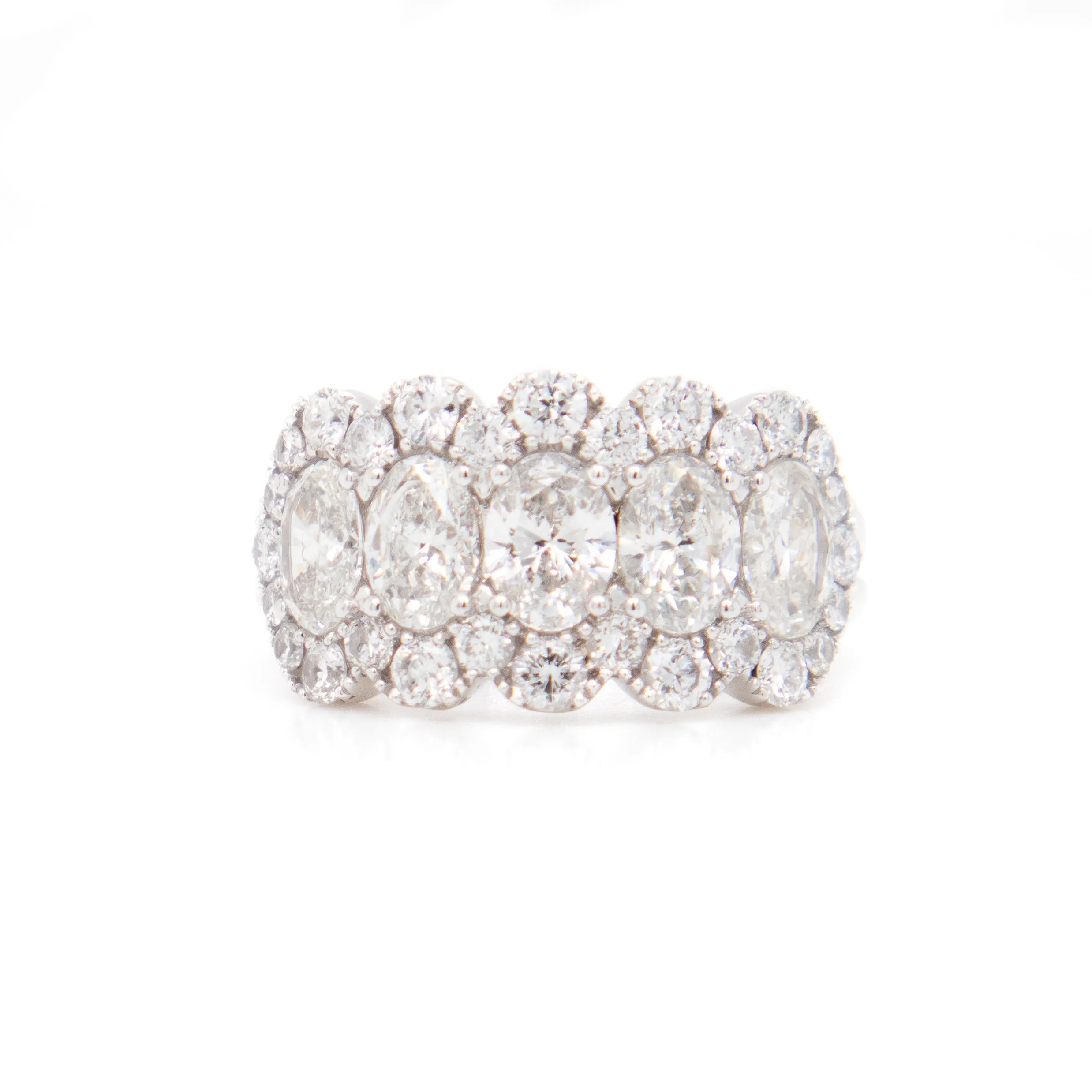 14k White Gold Oval Diamond Band
