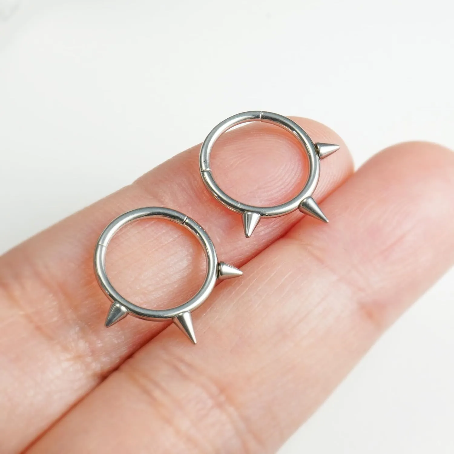 16G 2PCs Spike Clicker Snake Bite Jewelry, Septum Ring, Hoop Lip Rings Snake Bites, Labret Jewelry for Lip Piercing, Cartilage Hoop Earrings, 8mm 10mm 12mm