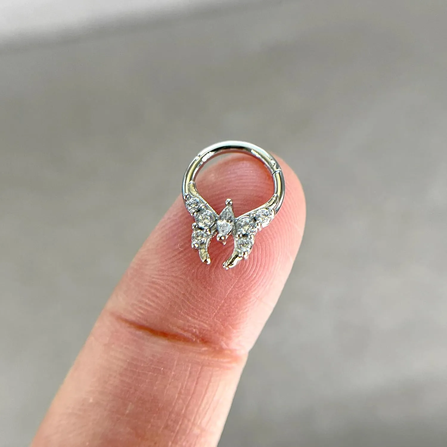 16G Cute CZ Butterfly Septum Ring Surgical Steel Daith Earring, Gold Silver Hoop Septum Jewelry for Septum Piercing, Septum Clicker Daith Piercing Jewelry 16 Gauge 8mm
