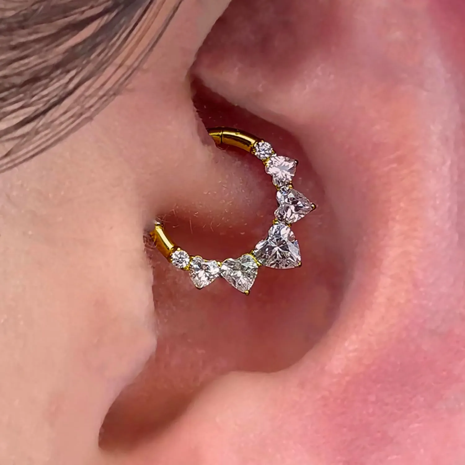 16G Heart CZ Septum Ring Surgical Steel Daith Earring, Gold/Silver Septum Jewelry for Septum Piercing, Septum Clicker Daith Piercing Jewelry 16 Gauge 8mm/10mm