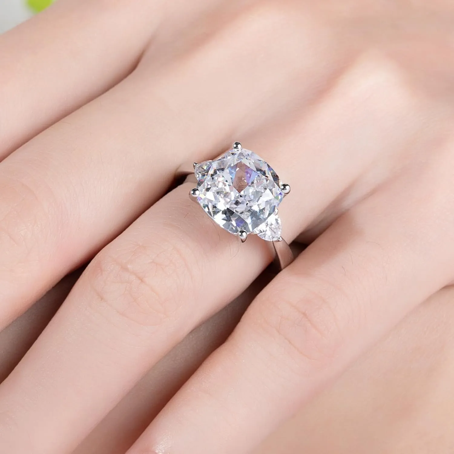 5ct-7ct Cubic Zirconia 3 Stones Engagement Rings 5A Grade Simulated Diamond Round Cut/Cushion Cut/Asscher Cut/Heart Cut/Emerald Cut CZ Anniversary Promise Wedding Rings for Women