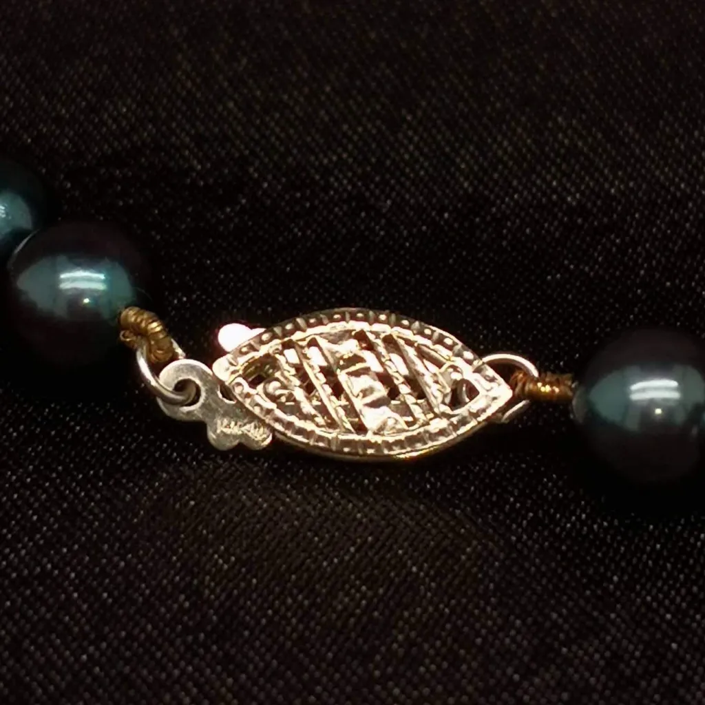 6mm Black Akoya Pearls 14kt White Gold filigree Clasp