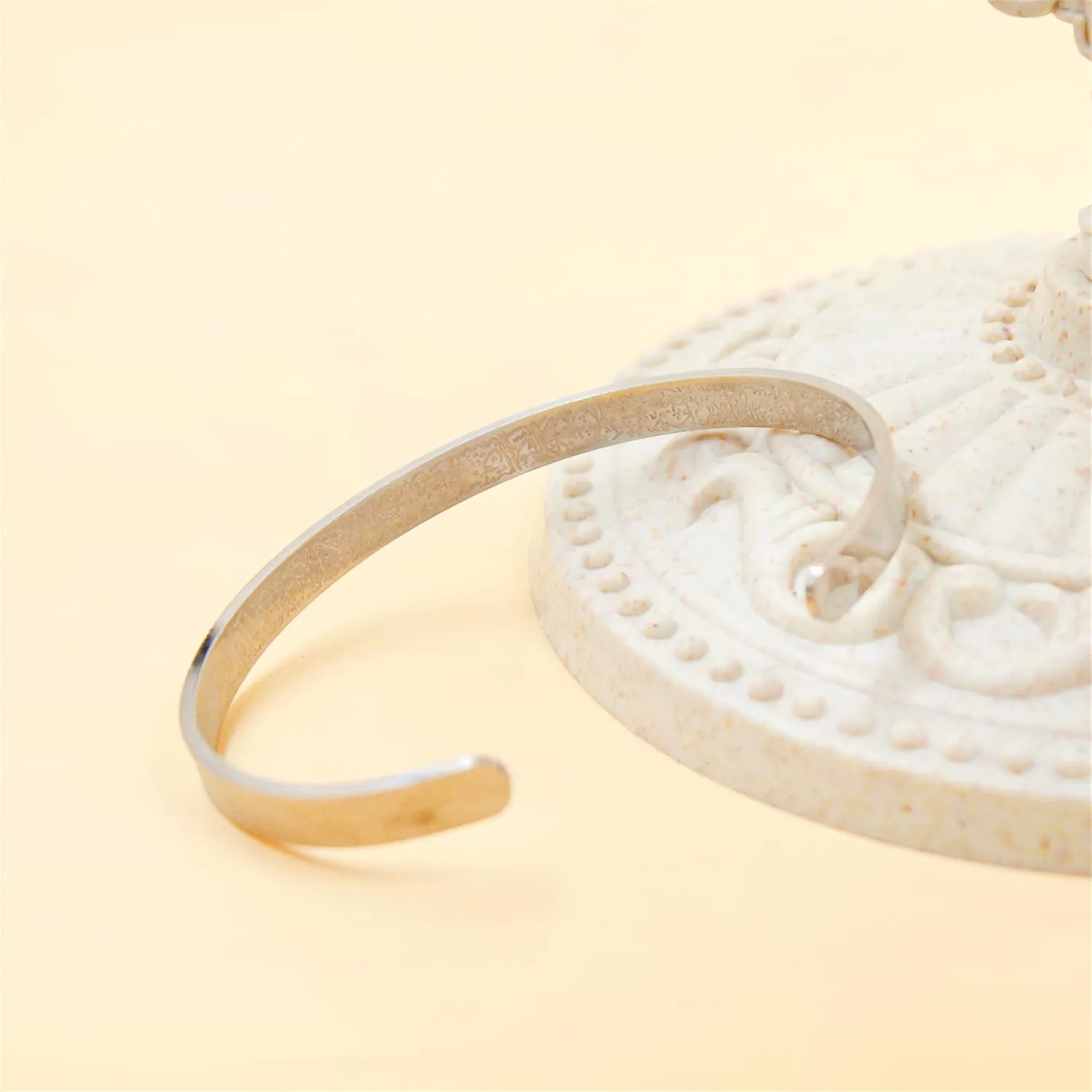 Adjustable Arabic Calligraphy Cuff Bracelet for Women | Elegant Islamic Bangle with Spiritual Script | Unique Muslim Cultural Jewelry for Faith