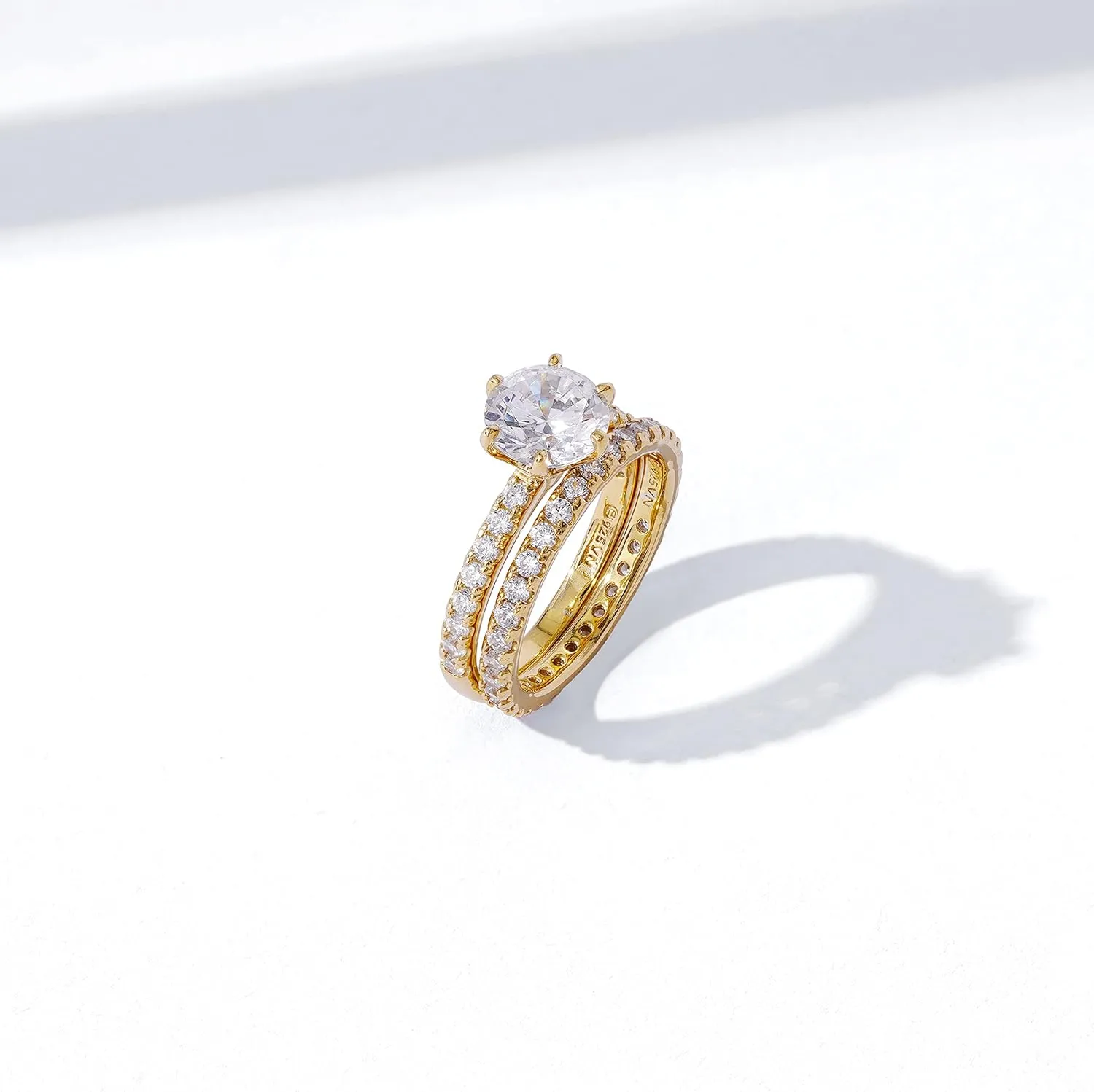 Amazon Essentials Platinum or Gold Plated Sterling Silver Wedding Set Rings set with Round Cut Infinite Elements Cubic Zirconia (previously Amazon Collection)