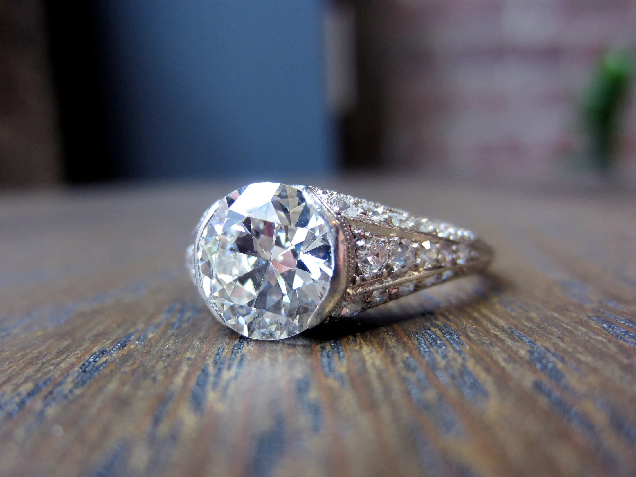 Art Deco Engagement Ring, TRB 1.55ct