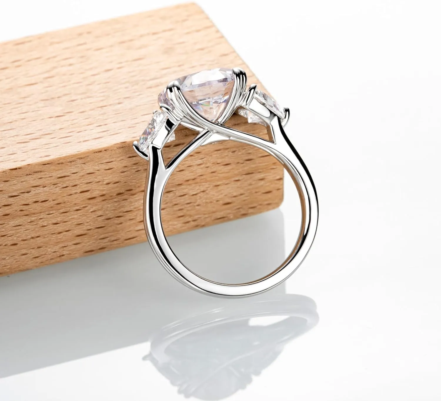 Bo.Dream Promise Rings for Her Round Cut/Pear Shaped Cubic Zirconia Three Stone Engagement Ring for Women Platinum Plated 925 Silver