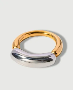 Claire Ring