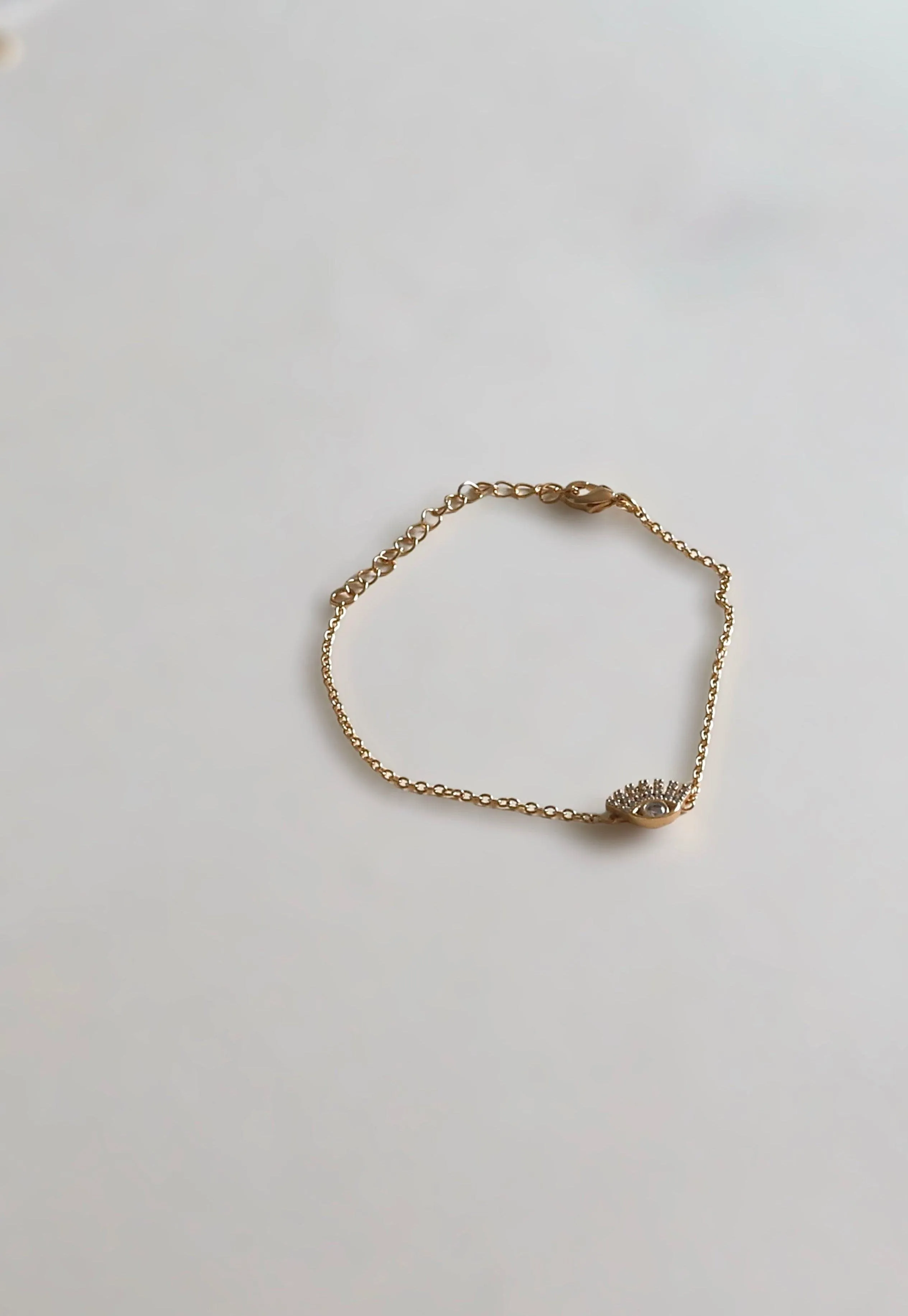 Dainty Eye Gold Bracelet