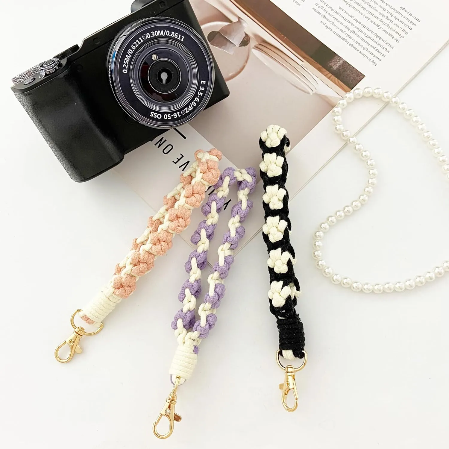 Dog Paw Keychain Handmade Wristlet for Women with Key Ring Cute Macrame Bracelet Country style Lanyards for Car Keys