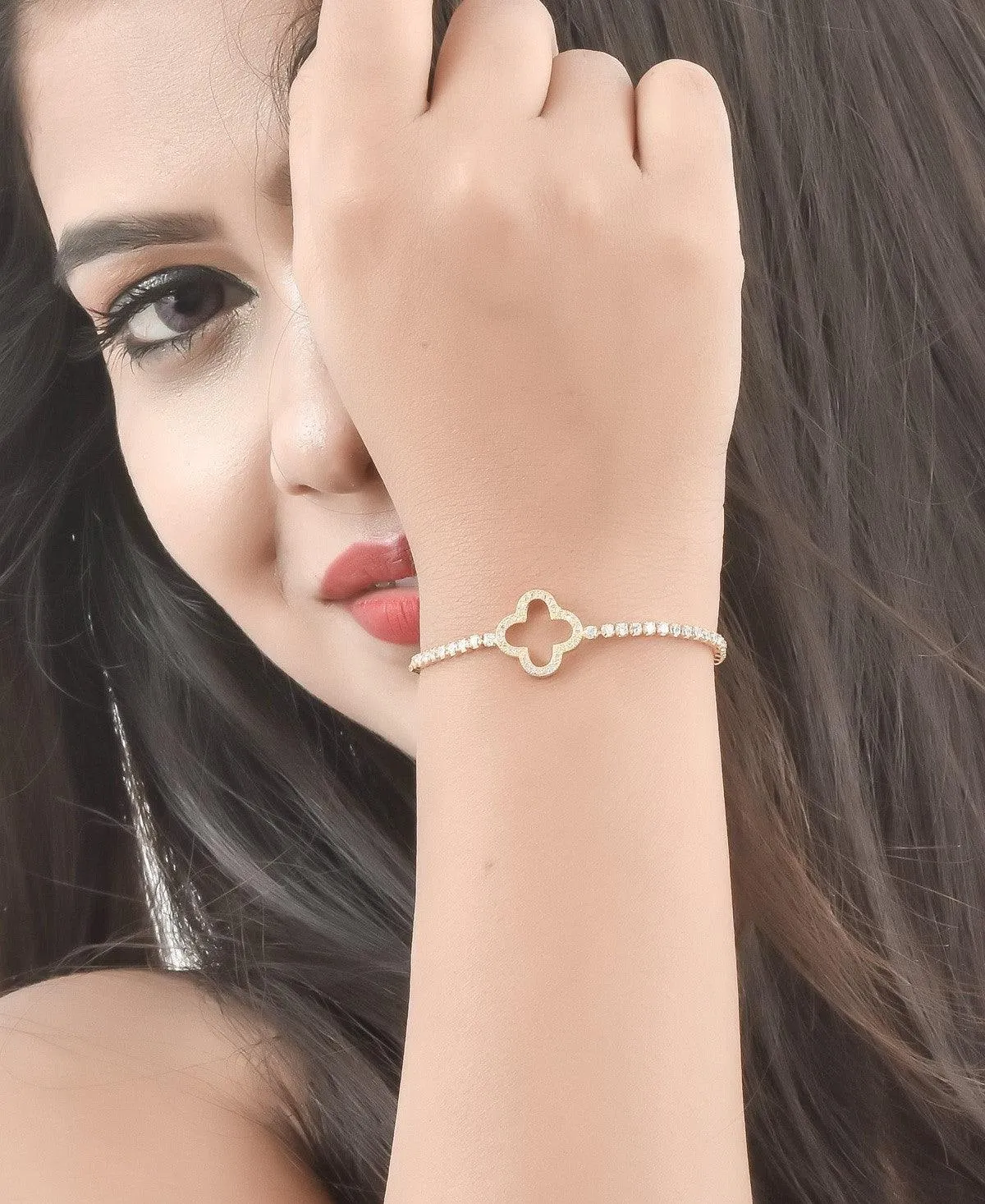 Fashionable Stone Studded Metallic Bracelet