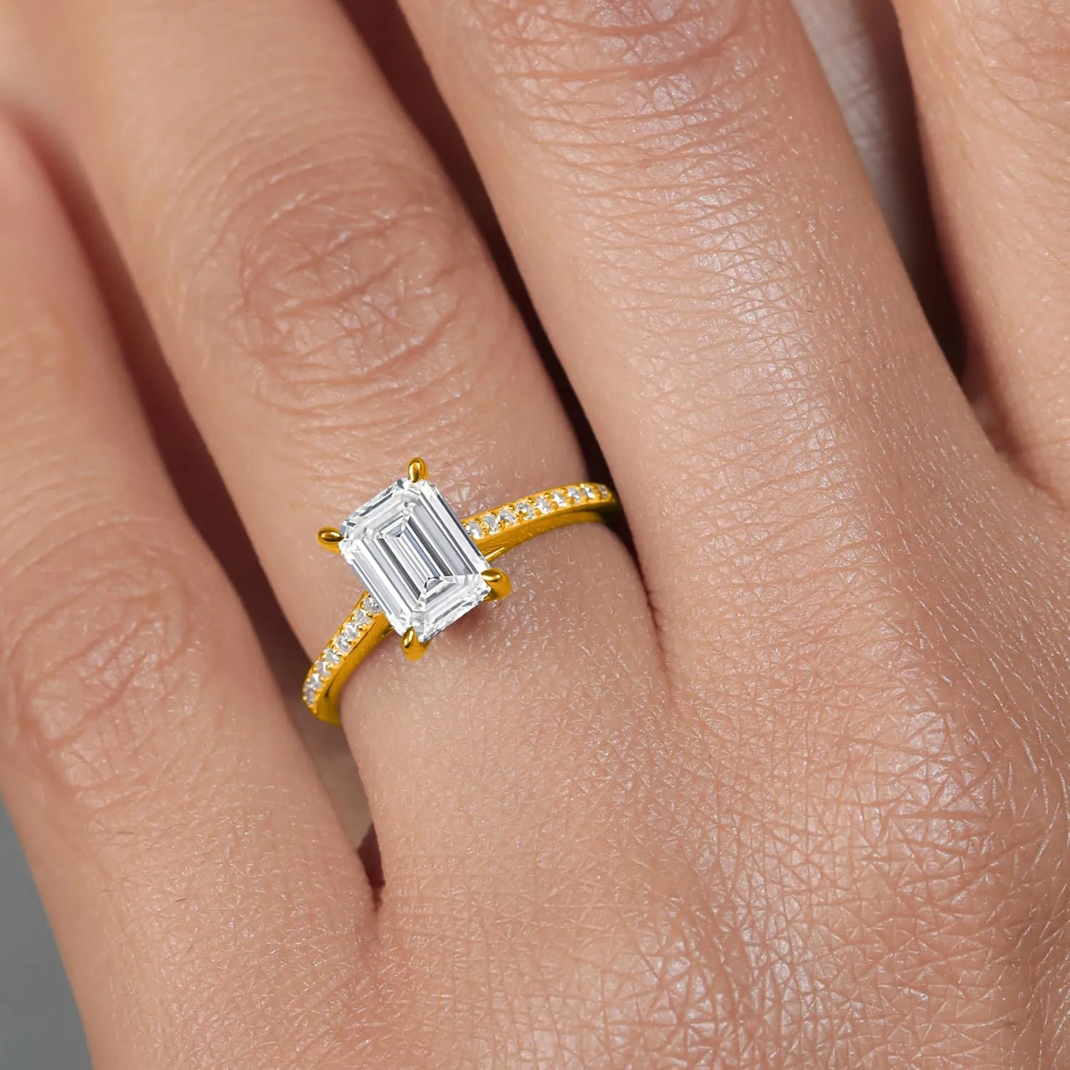 Gem Stone King 2.18 Cttw 10K Yellow Gold IGI Certified Lab Grown Diamond Engagement Ring For Women | Center Emerald Cut Diamond 2 Ct | E-F Color | VS1-VS2 Clarity | Available in Size 5 to 10