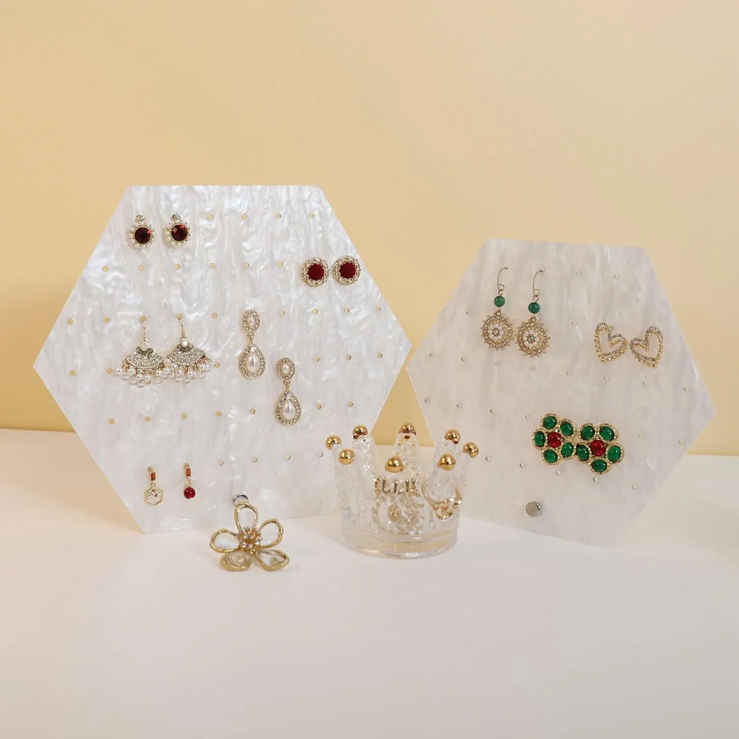 GemeShou Retail Earring Display Acrylic Board, Clear Earring Organizer Stands for Girls, White Studs Earring pegboard HoldersAcrylic Stud Board-Hexagon-Big