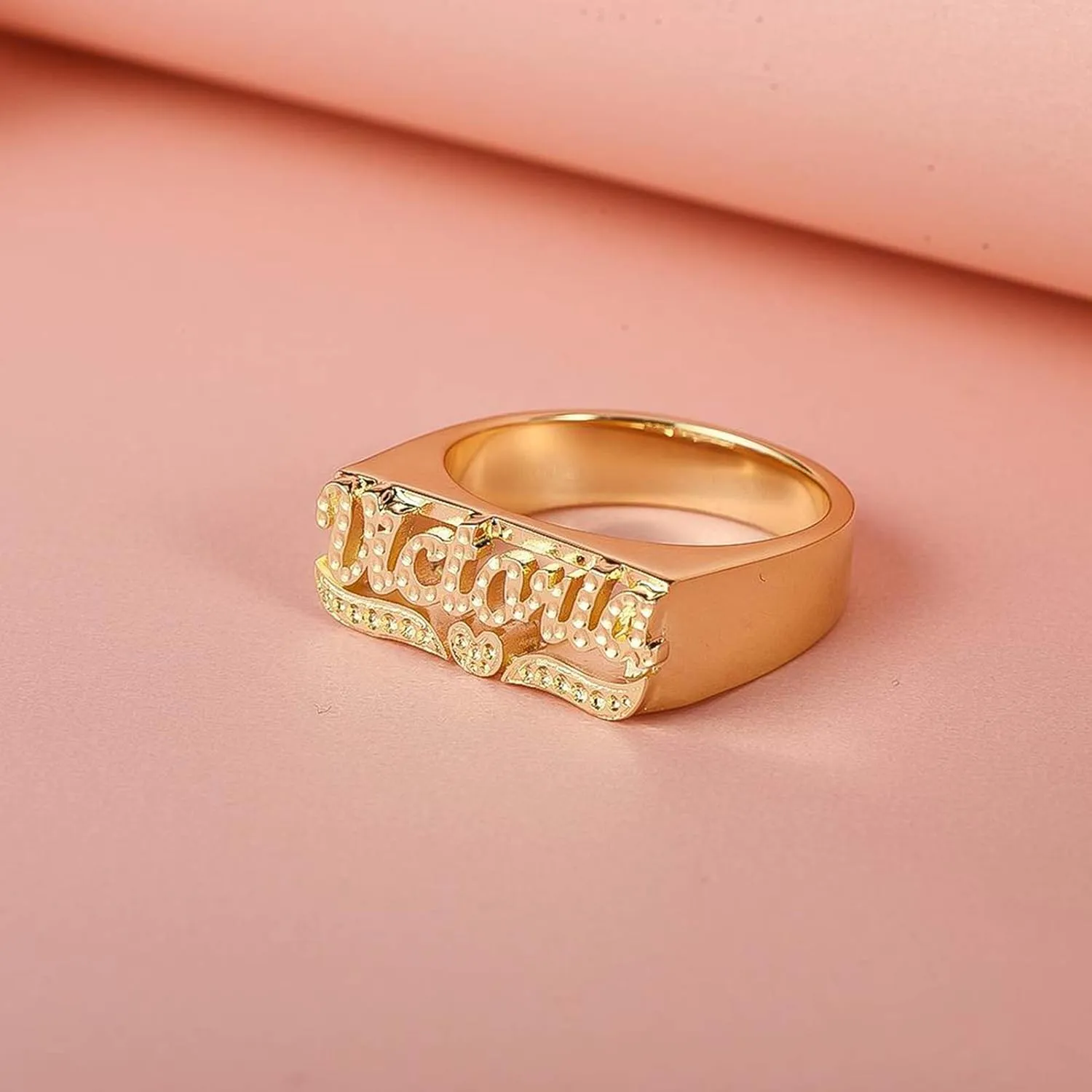 Gemiac Personalized Name Ring with Heart 18K Gold Plated Ring Unisex Custom Nameplate Initial Ring Jewelry Gift for Women Men