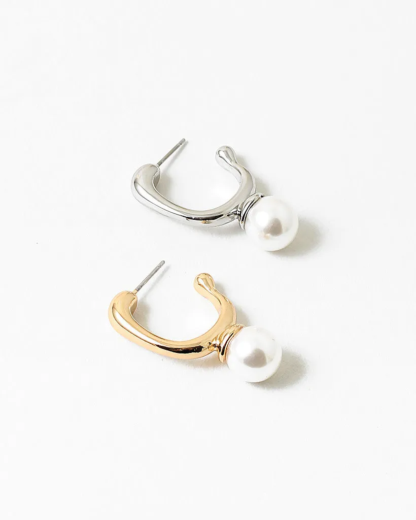 Geometric Hoop with Pearl