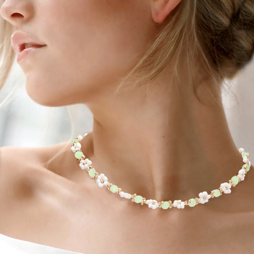 iLLASPARKZ Flower Beaded Necklace