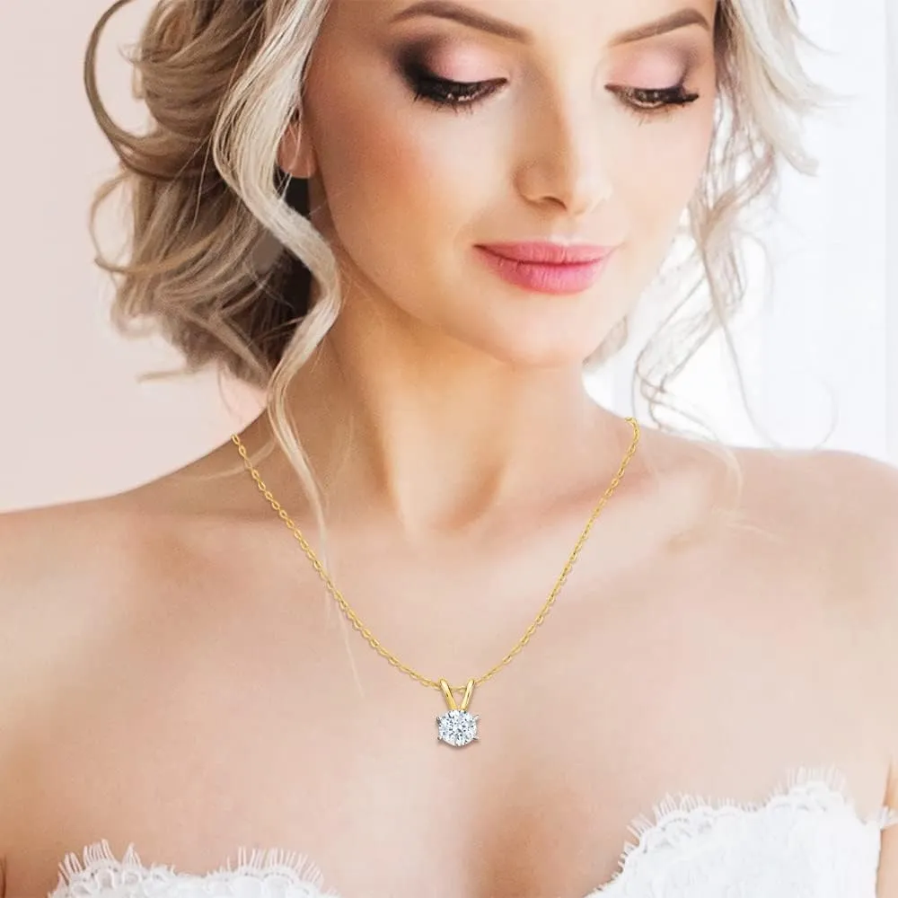 KATARINA 4.34 ct. Round Brilliant Cut Diamond Solitaire Pendant Necklace in 14K Gold (H-Color, VS1-Clarity)