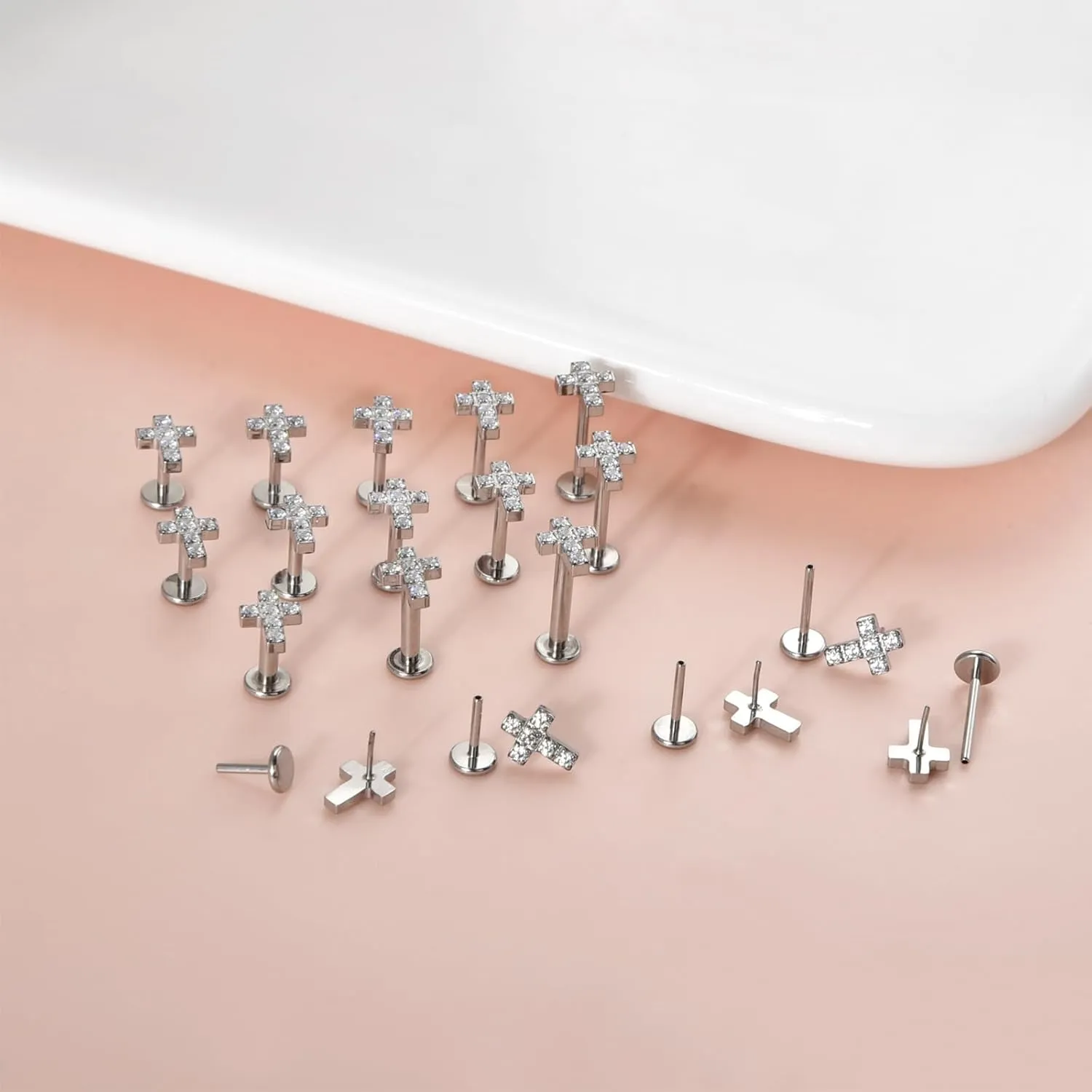 Lantine 1Pcs Cross Cz Threadless Push in Nose Rings Studs Implant Grade Titanium Flat Back Stud Earrings Lip Labret Medusa Monroe Helix Daith Cartilage Tragus Conch Lobe Piercing Jewelry