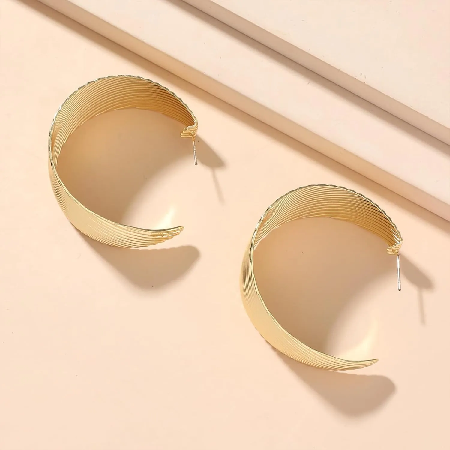 Large Silver Hoop Earrings for Women Lightweight Chunky Gold Hoops Earrings 14k Gold Big Earrings for Women Thick Hoops Earrings Jewelry