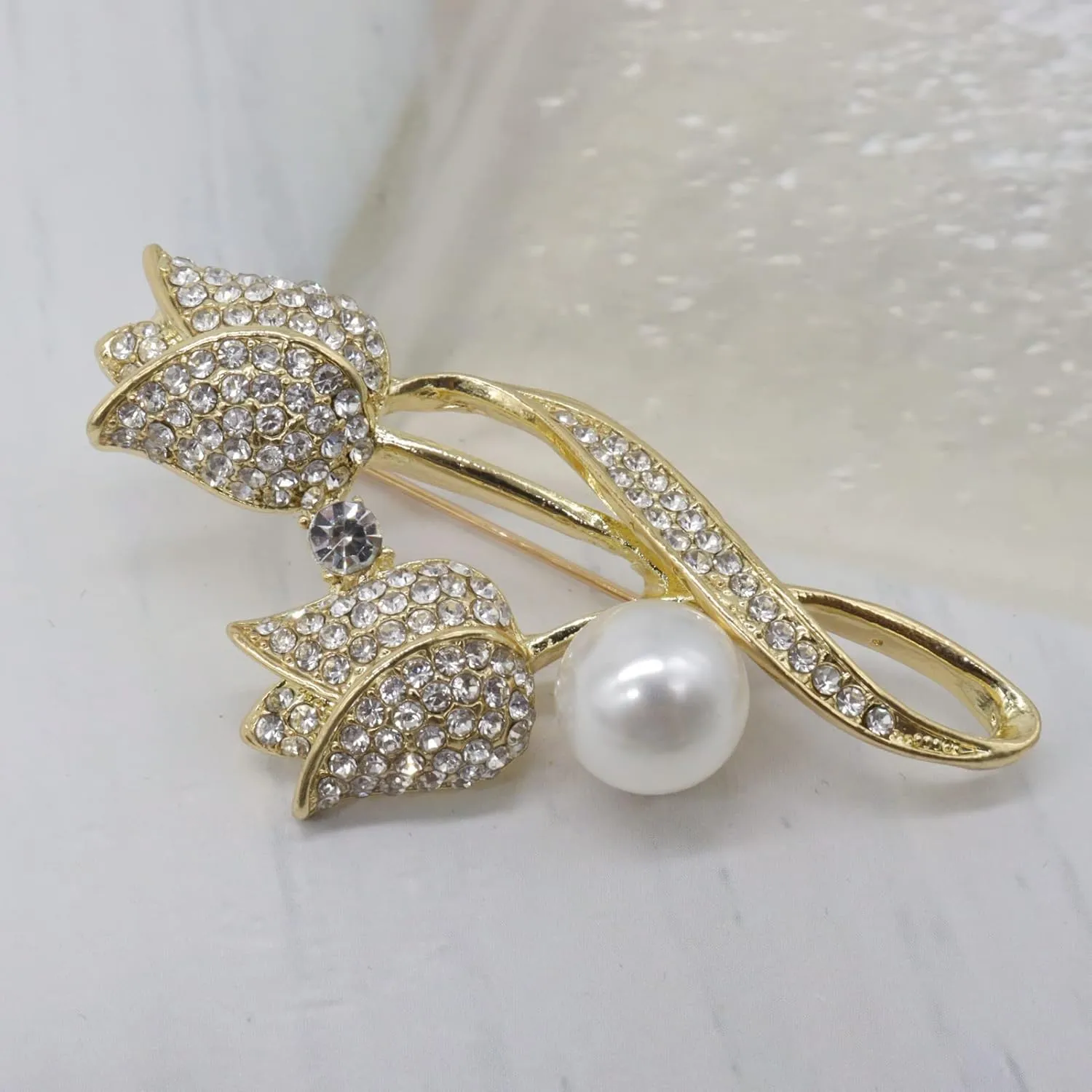 Lavender flower brooch crystal rhinestone tulip brooch elegant accessories jewelry women brooches and pins fashion jewelry wedding flowers lapel pin