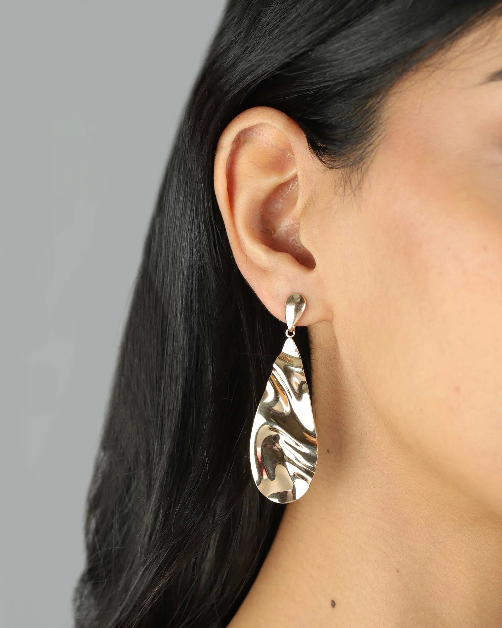 Long Wavy Teardrop Studs