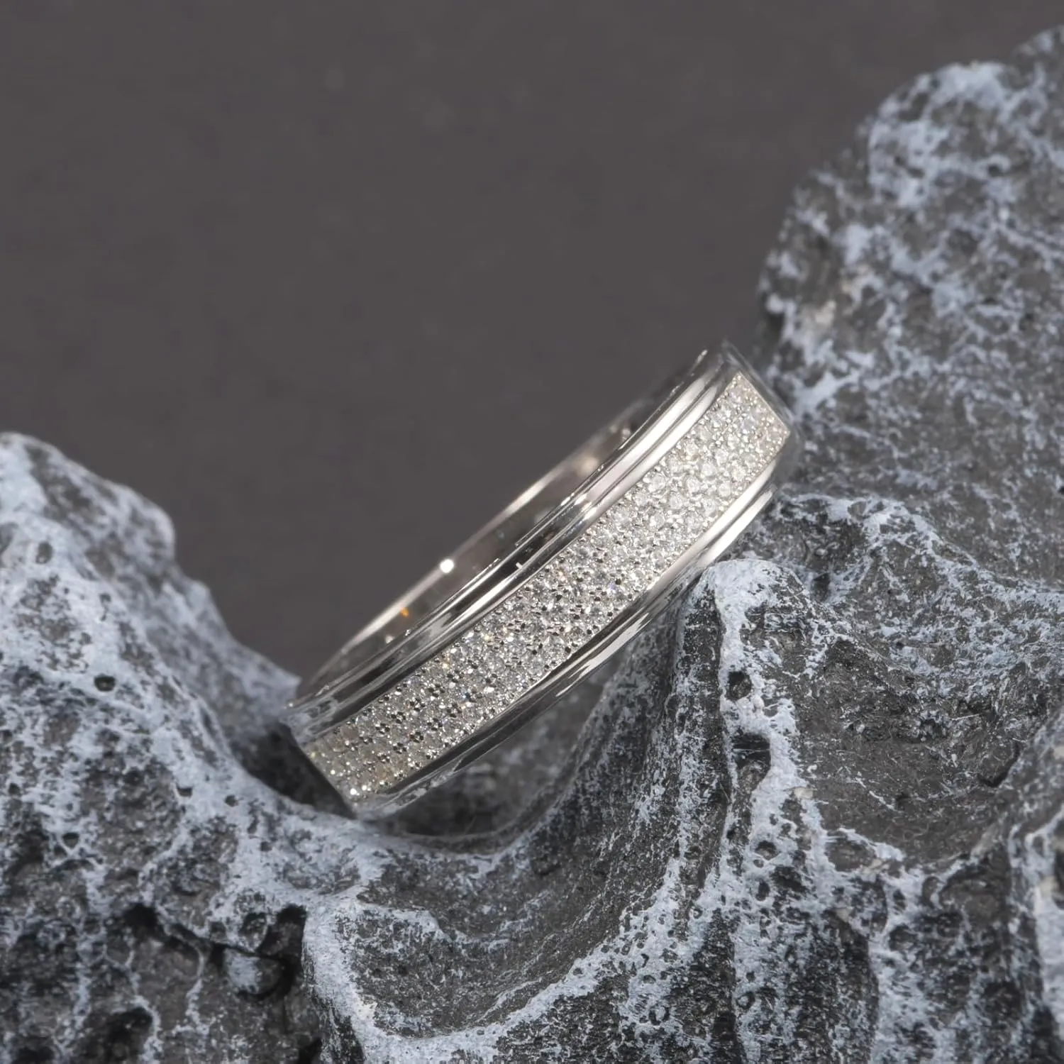 Mens Moissanite Wedding Band 1.1cttw 81 Round Cut D Color VVS1 Clarity Lab-Created Half-Eternity Ring 925 Sterling Silver Engagement Ring for Him Size 7-14