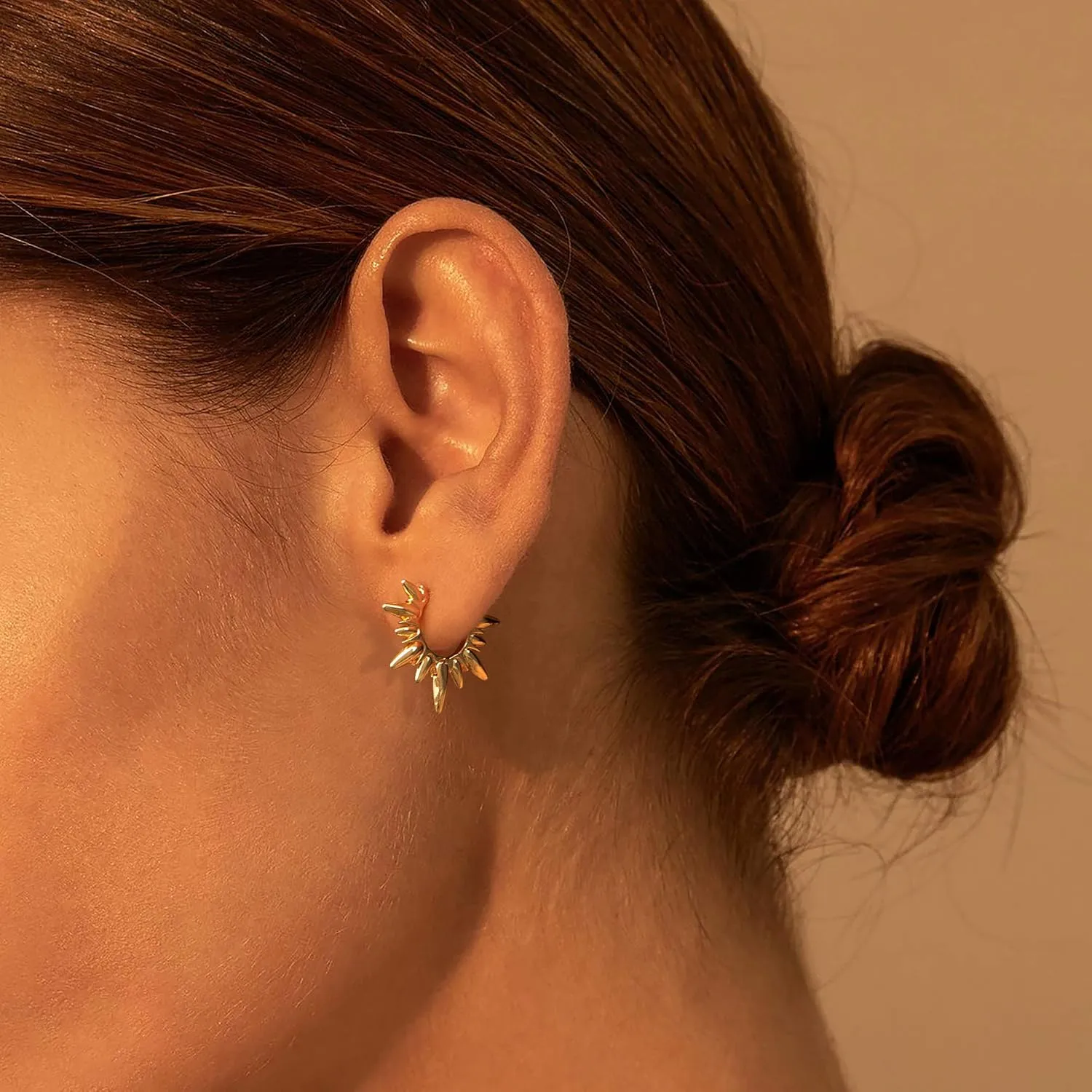 MEVECCO Dainty Gold Hoop Earrings for Women 18K Gold Plated Spike Huggie Hoop Earrings Geometry Handmade Minimalist Hypoallergenic Hoop Earrings for Her Gifts