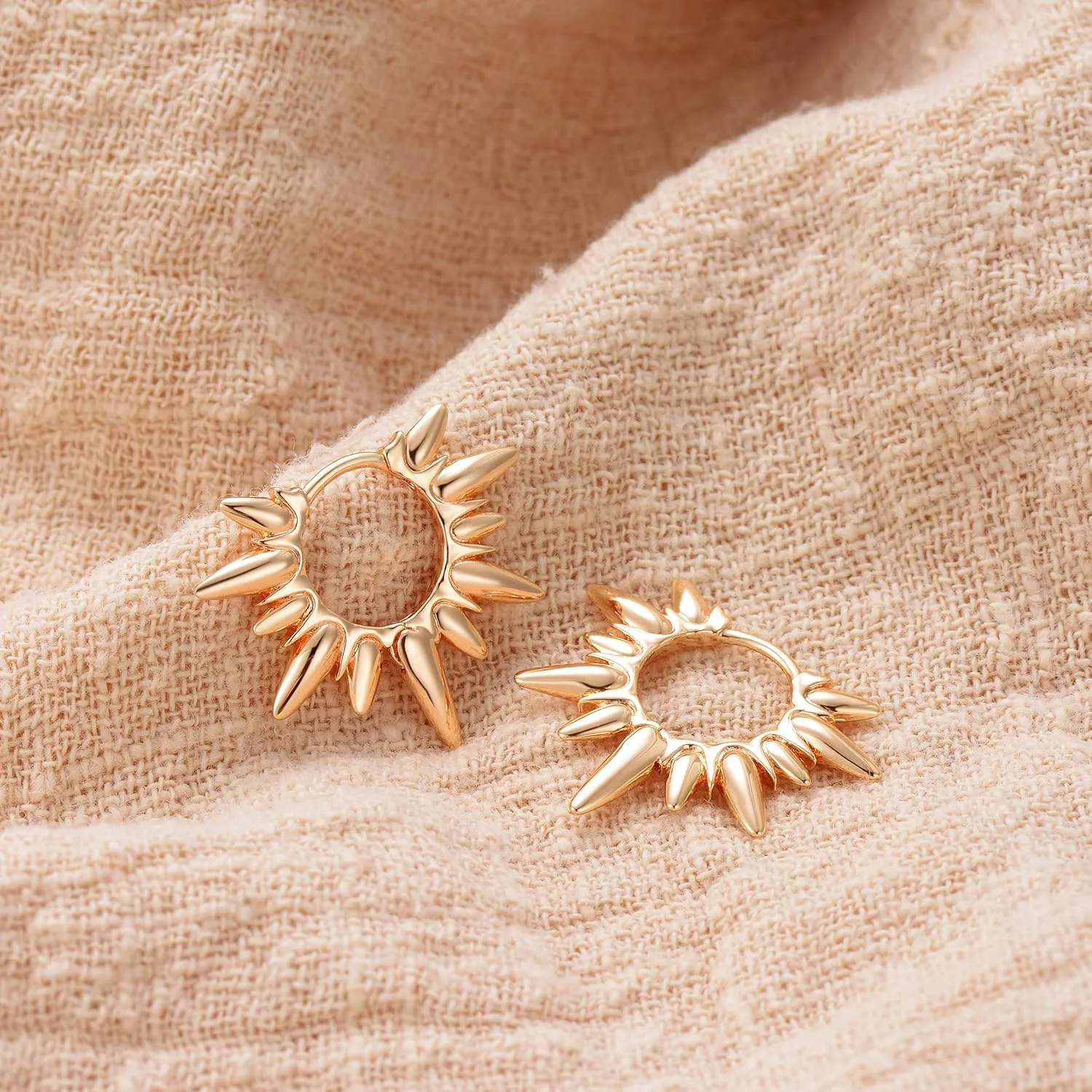 MEVECCO Dainty Gold Hoop Earrings for Women 18K Gold Plated Spike Huggie Hoop Earrings Geometry Handmade Minimalist Hypoallergenic Hoop Earrings for Her Gifts