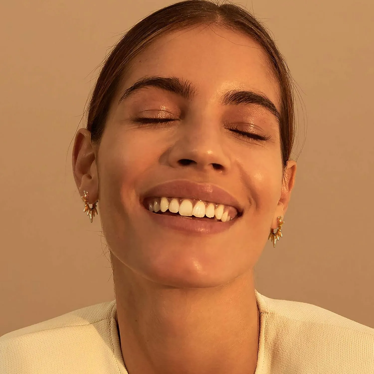 MEVECCO Dainty Gold Hoop Earrings for Women 18K Gold Plated Spike Huggie Hoop Earrings Geometry Handmade Minimalist Hypoallergenic Hoop Earrings for Her Gifts