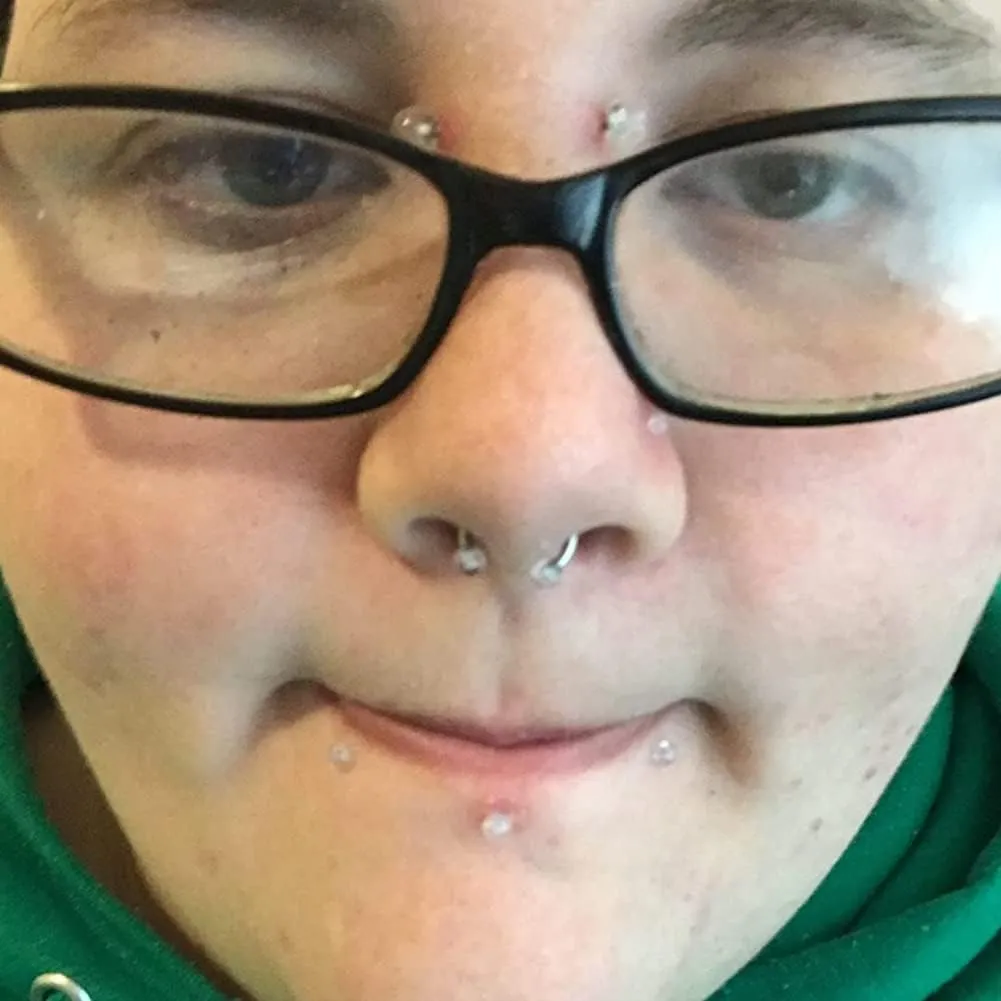 MODRSA 18g-20g Septum Rings & Studs - Clear Plastic Septum Retainer, Daith & Hoop Ear Plugs for Work/Surgery - Plastic, Helix, Tragus, Lip Piercing Retainers