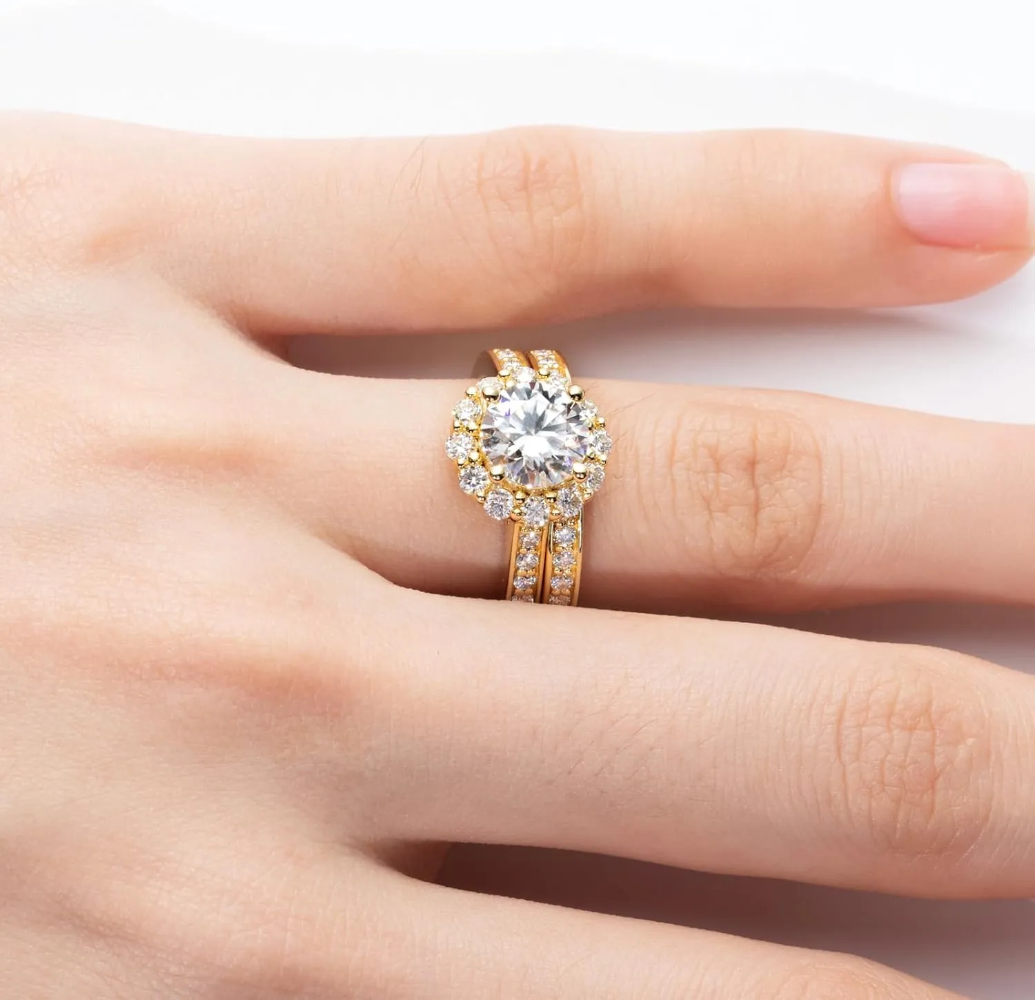 Moissanite Halo Wedding Rings Set D Color VVS1 Round Cut 14K Yellow Gold Plated 925 Sterling Silver Promise Anniversary Engagement Bridal Rings Set for Women
