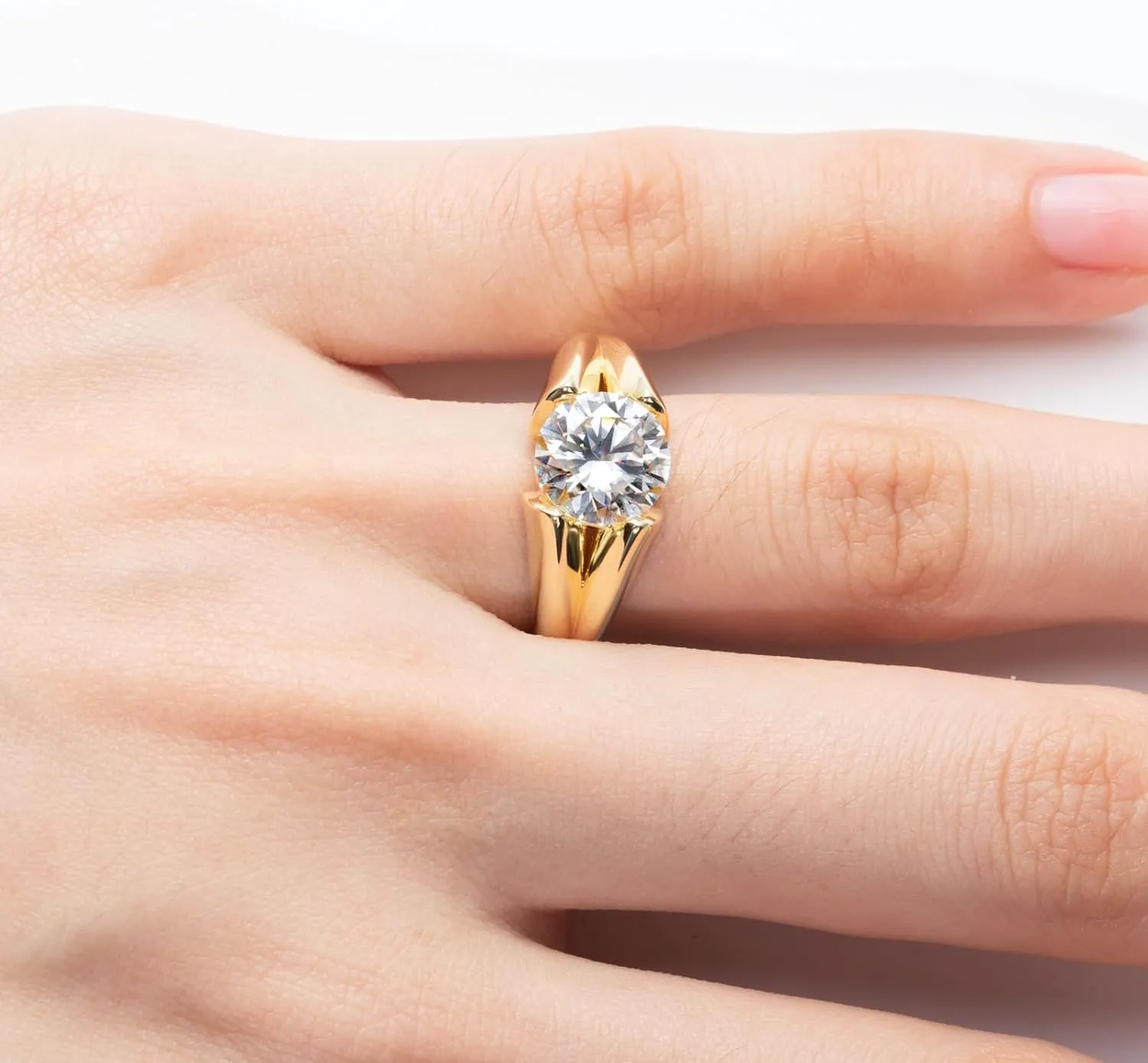 Moissanite Round Engagement Rings D Color VVS1 Round Cut 14K Yellow Gold Plated 925 Sterling Silver Wedding Promise Rings for Women