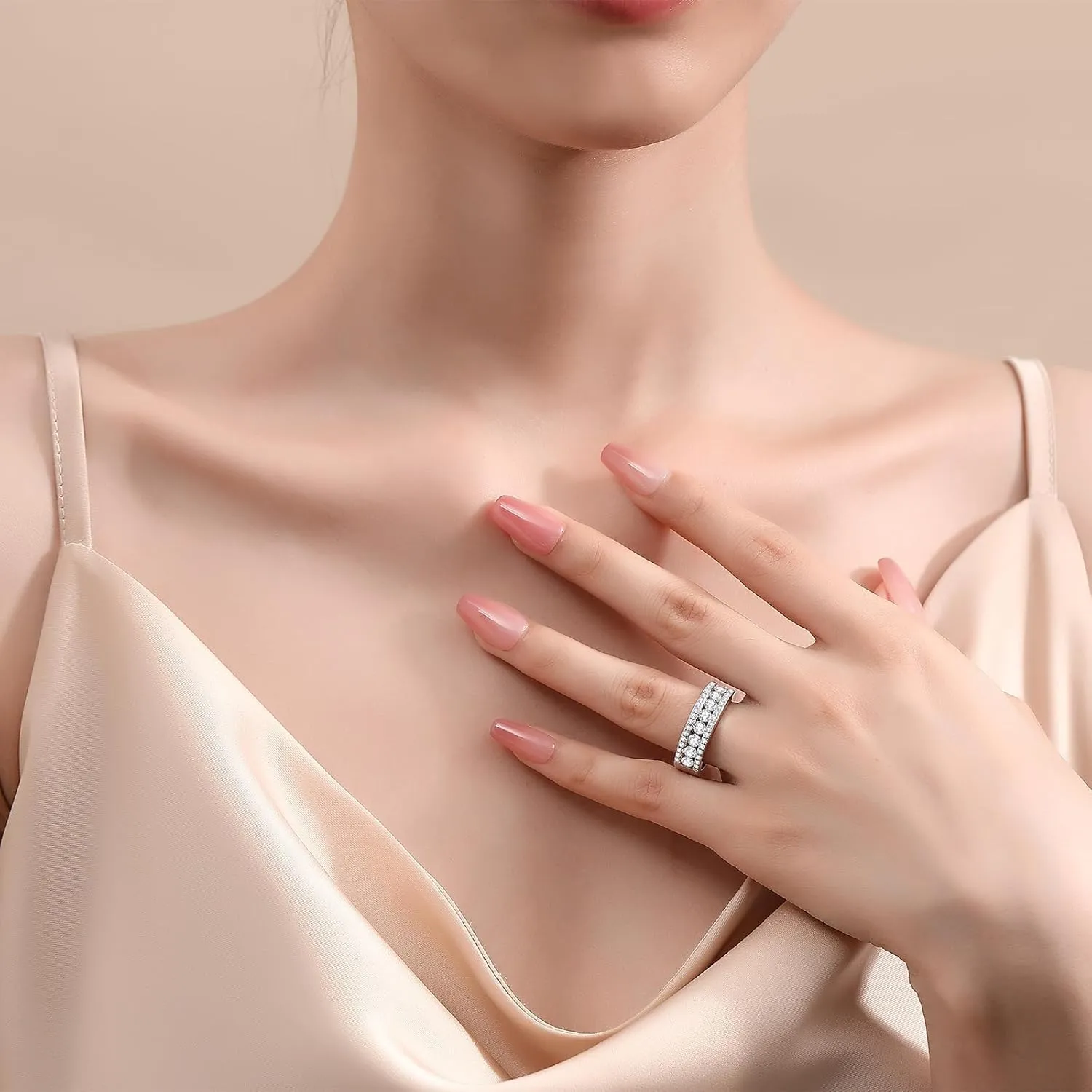 Moissanite Wedding Band for Women D Color VVS1 Moissanite Eternity Rings 18K White Gold Plated S925 Sterling Silver Promise Engagement Rings for Women Wife Men