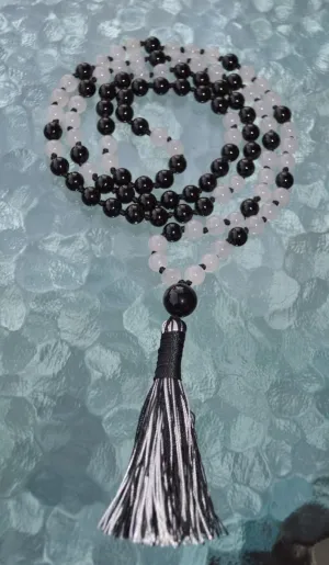 Natural Black & White Onyx 8mm 108 Mala Beads, Spiritual, Meditation Beads, Reiki, Japa Mala, Buddhist Prayer Beads, Yoga Bracelet, healing beads LKMALA-RRGU-1889, 34 inch