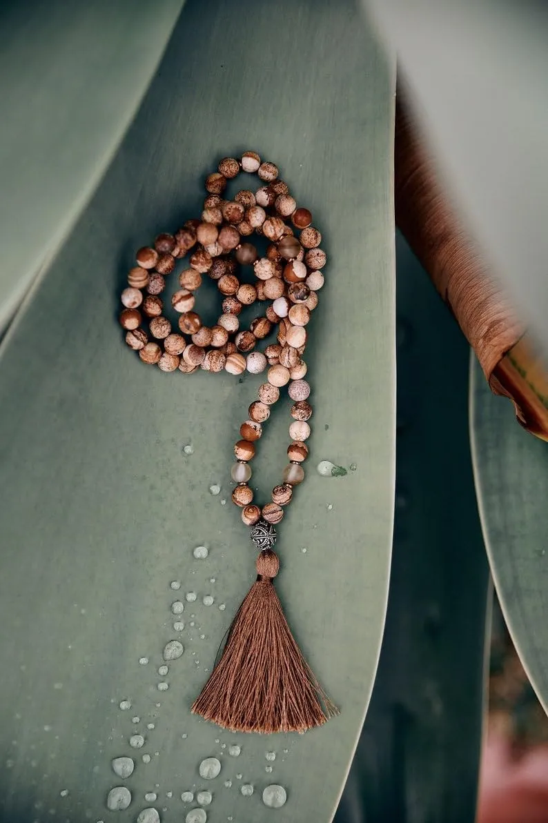 Natural Picture Jasper   Quartz 8mm 108 Mala Beads, Spiritual, Meditation Beads, Reiki, Japa Mala, Buddhist Prayer Beads, Yoga Bracelet, healing beads LKMALA-RRGU-560