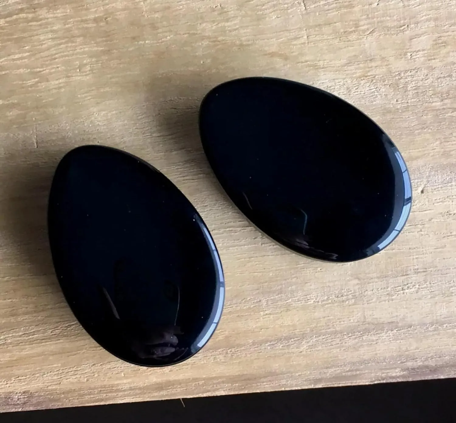 PAIR of Brilliant Black Onyx Teardrop Organic Stone Plugs - Tear Drop - Gauges - Body Jewelry
