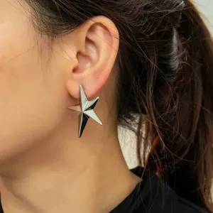 Simple Geometric Five-Pointed Star Metal Earrings