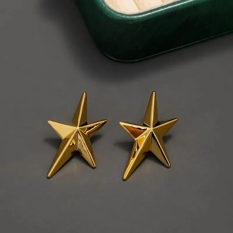 Simple Geometric Five-Pointed Star Metal Earrings