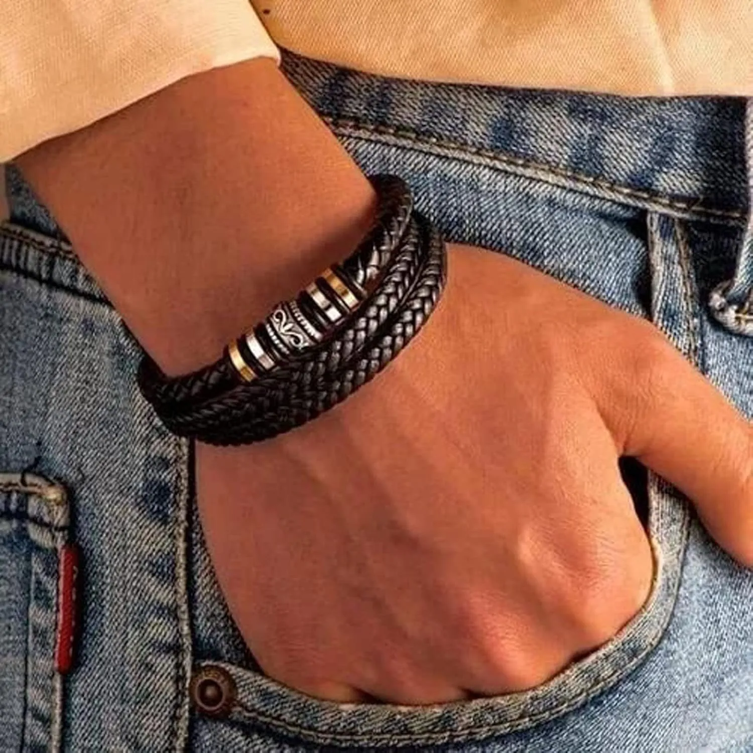 Son's Infinity Knot Bracelet, To My Son Infinity Knot Leather Bracelet From Mom Forever Linked Together Bracelets for My Son Stainless Steel Engraved Jewelry for Birthday Christmas