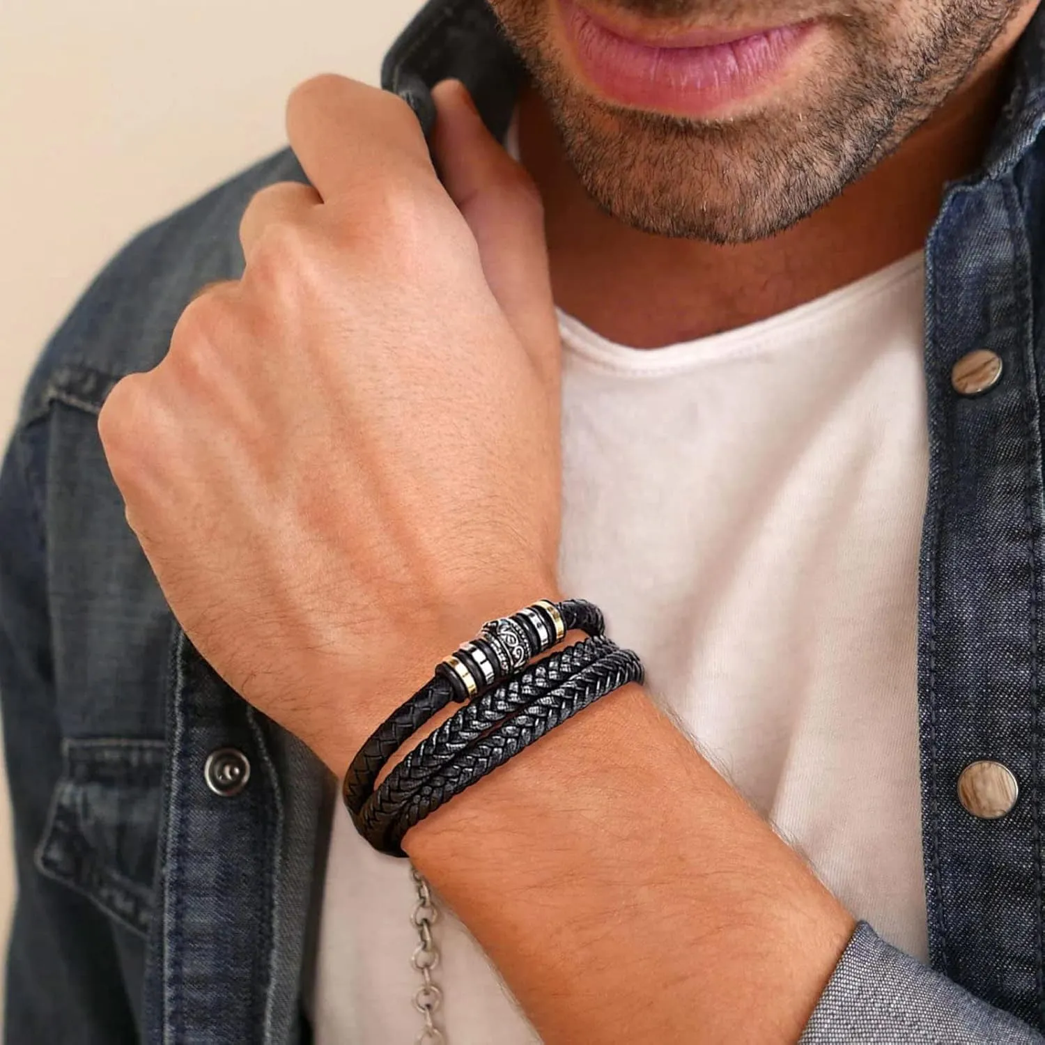 Son's Infinity Knot Bracelet, To My Son Infinity Knot Leather Bracelet From Mom Forever Linked Together Bracelets for My Son Stainless Steel Engraved Jewelry for Birthday Christmas