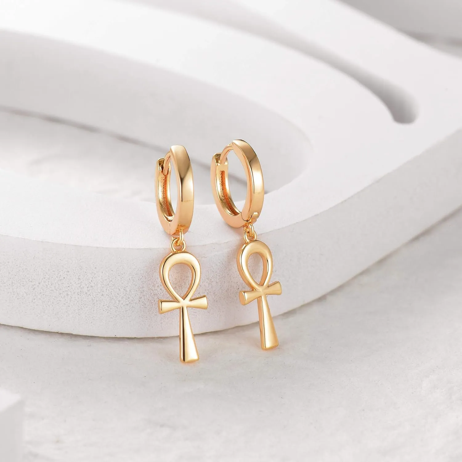 VACRONA Gold Heart Hoop Earrings Huggie Earrings for Women 14k Gold Plated Small Hoops Earrings