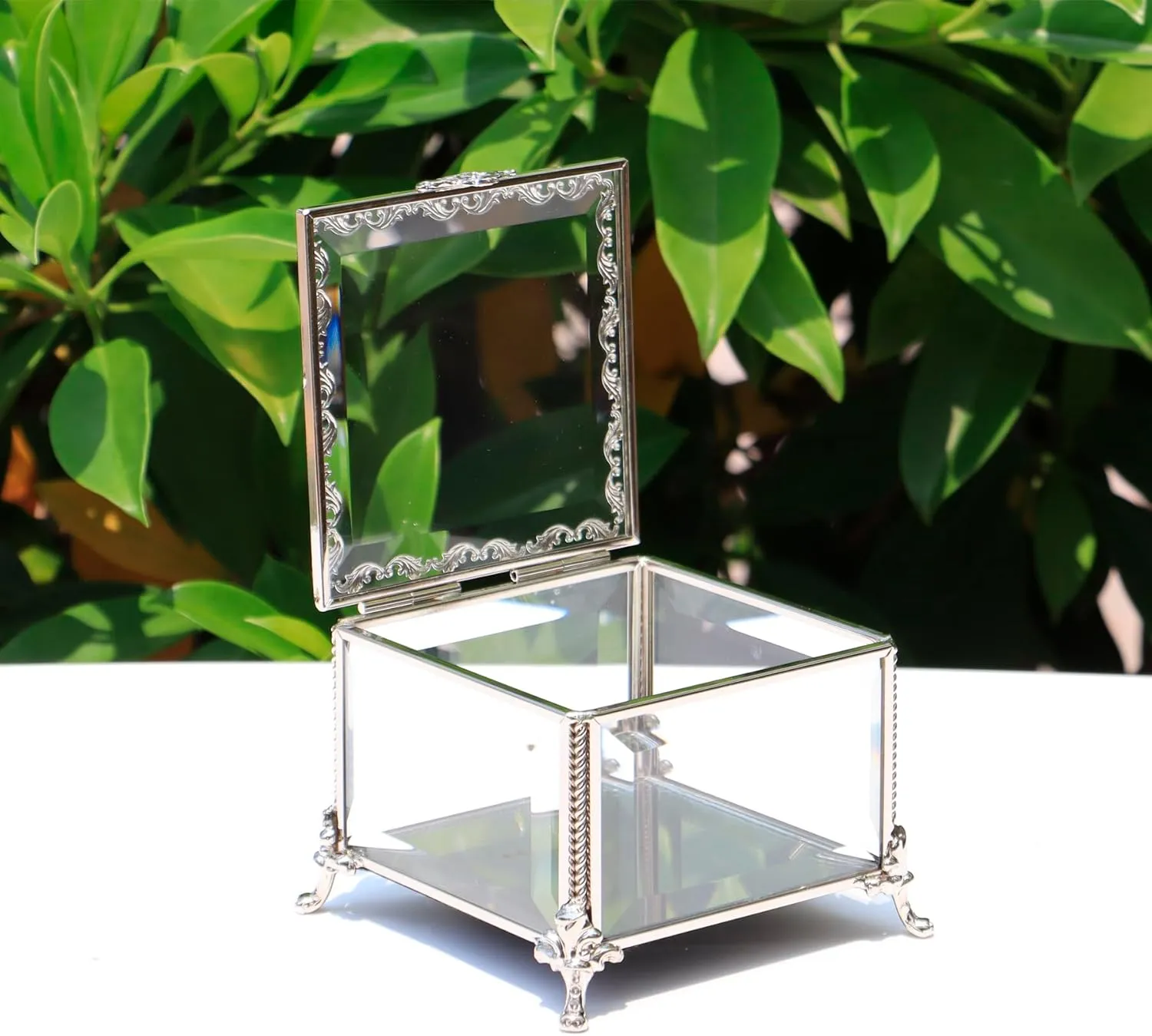 Vintage Silver Glass Jewelry Box with Hinged Lid, Jewelry Ring, Bracelet, Souvenir Metal Display Box, Transparent Storage Box.(4.6x4.6x3.2Inches) (Silver)